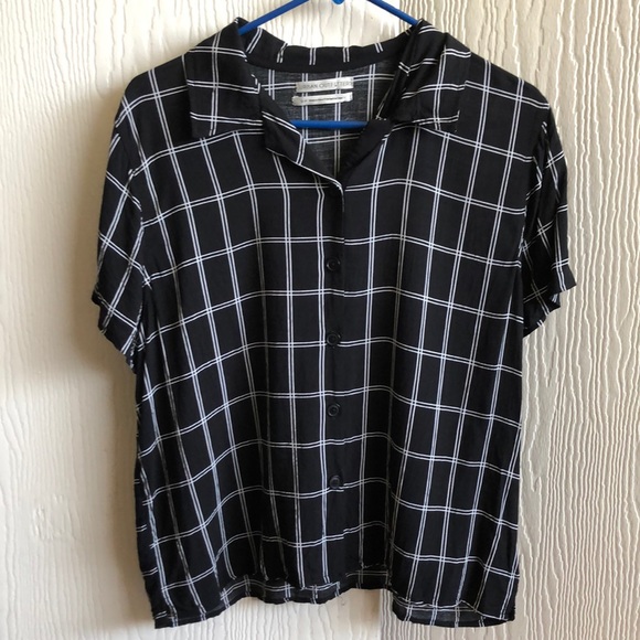 Urban Outfitters Tops - Urban outfitters t shirt